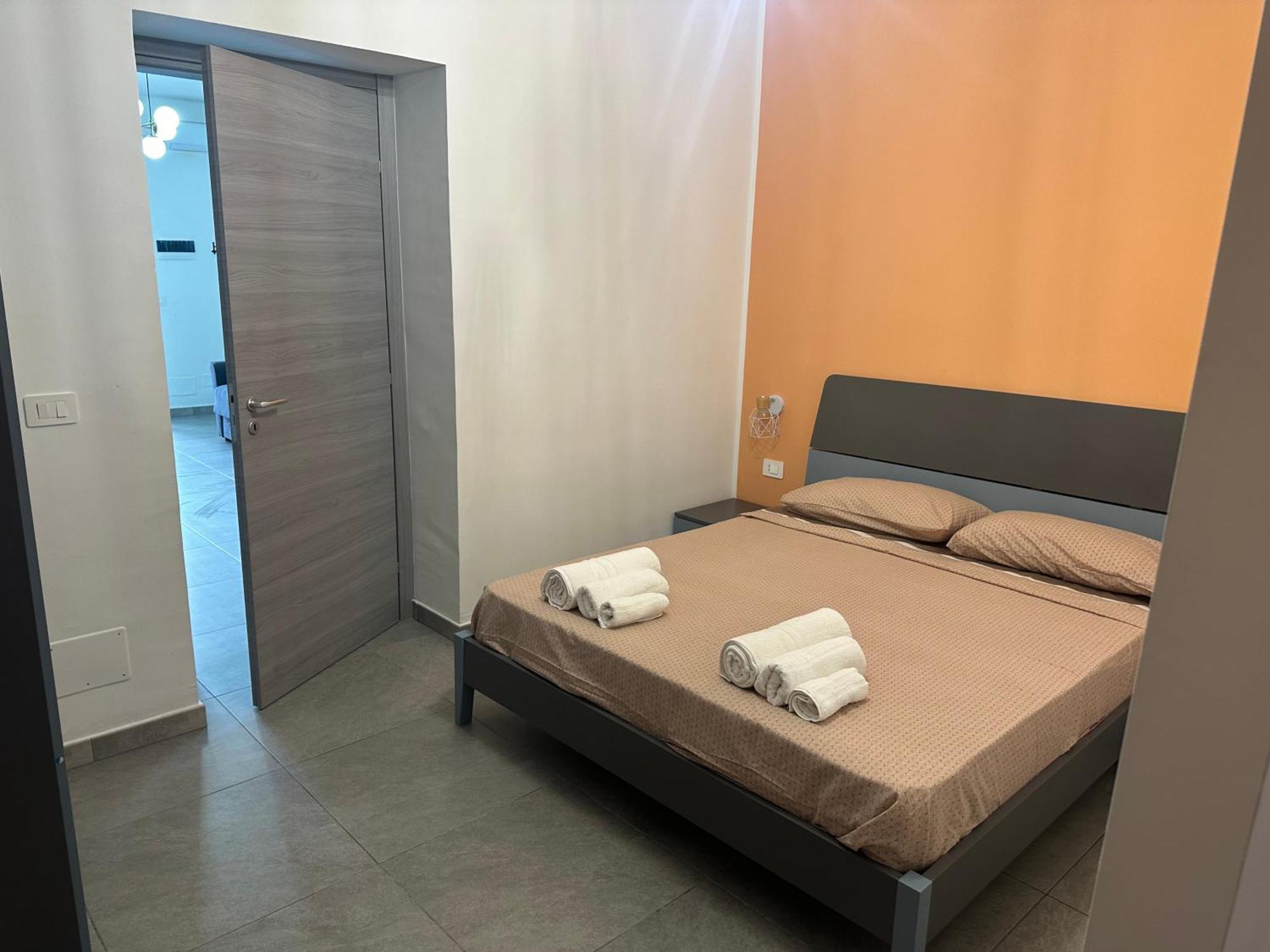 Nathouse Apartment วิลลาฟรังกา ติร์เรนา ภายนอก รูปภาพ